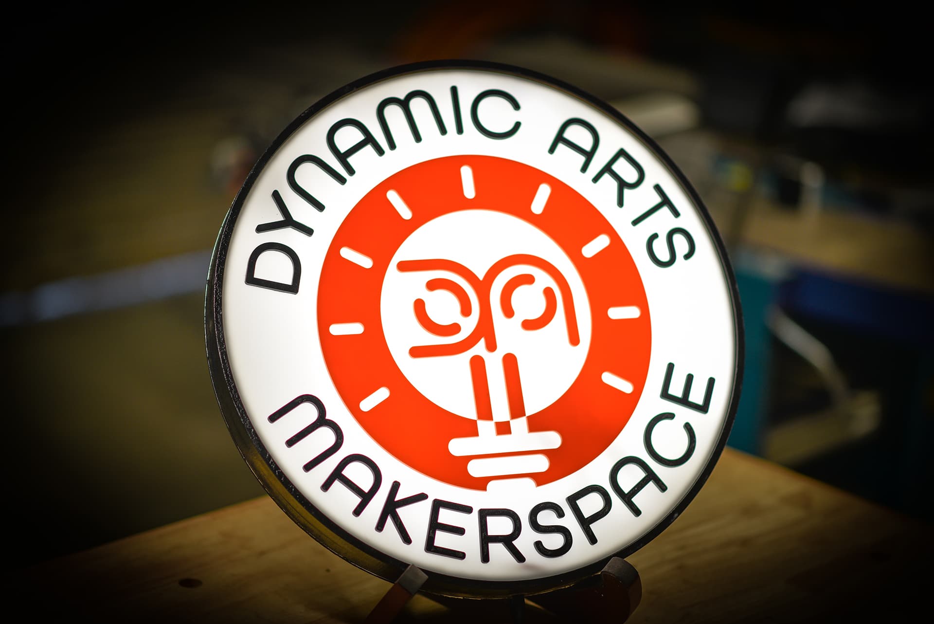 Dynamic Arts Makerspace Sign